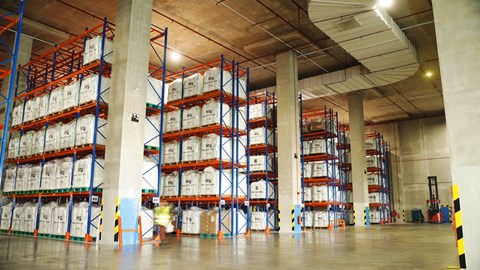 High Performance Storage Optimization with VNA Pallet Racking - Singapore