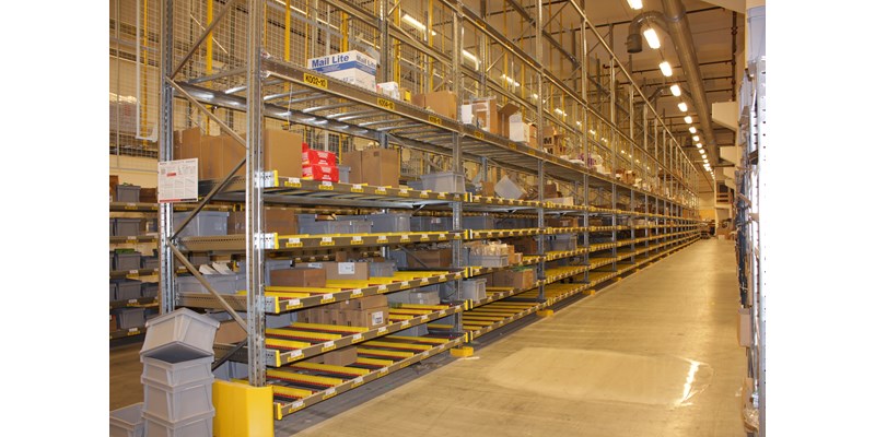 Carton flow racking system with grey box totes